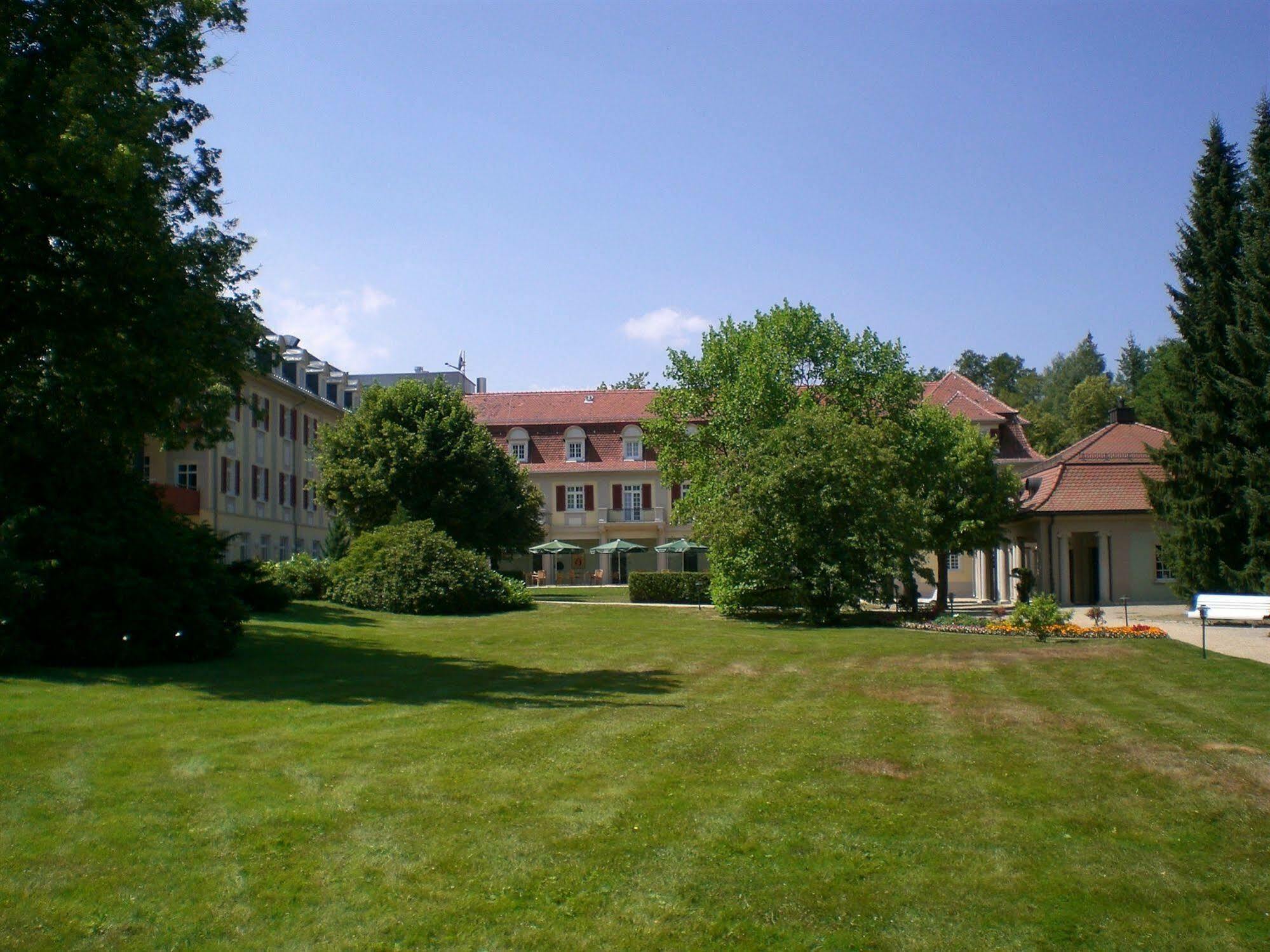 Sante Royale Hotel- & Gesundheitsresort 바트브람바흐 외부 사진